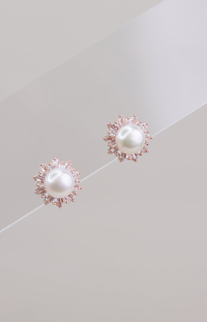 Pearltastic 925 Sterling Silver Stud Earrings